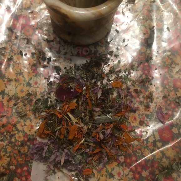 One Handmade mini herbal ghost sachet- handcrafted natural rustic Halloween - Picture 7 of 7